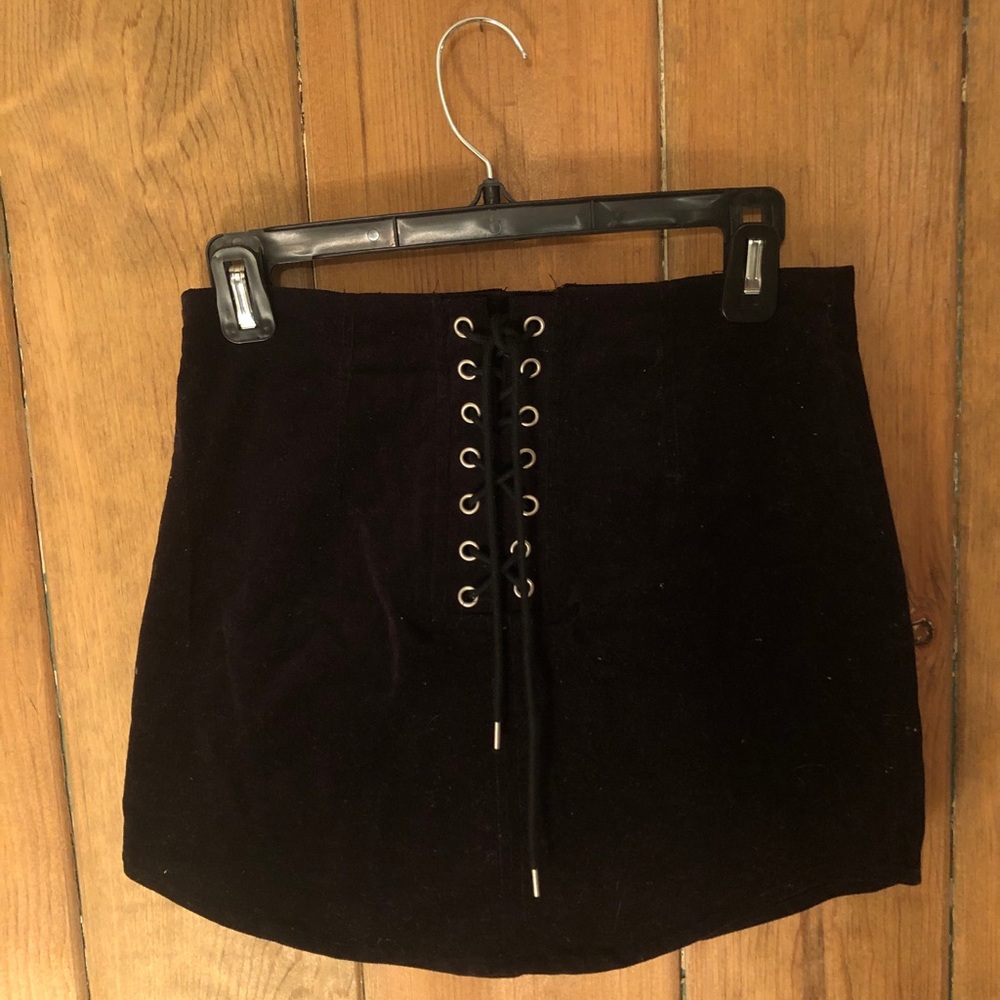 Forever 21 M going out skirt